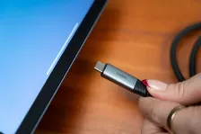 Cable Usb-c Verbatim Sync, Carga Ultra Rapida 100w, Usb-c A Usb-c, 480 Mbps, 1.2 Metros, Nylon Trenzado Ultra Resistente, Negro