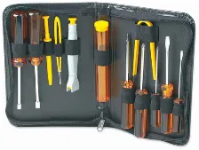 Kit De Herramientas Manhattan, Para Equipo De Computo, Contiene 13pzas (400077)