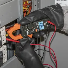 Ampera?metro Digital De Gancho De Rango Automa?tico De 400 A Ca Con Medidor De Temperatura.