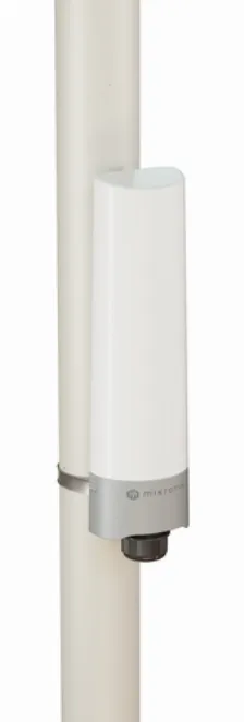 (gperx4) Extensor Poe Administrable Swos Para Exterior/ 3 Puertos De Salida Af/at / Poe In 90 Wats / Puertos Aislados