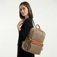Mochila Perfect Choice Pc-084884 Bolsa Delantera, Tamaño Max De Pantalla 15.6